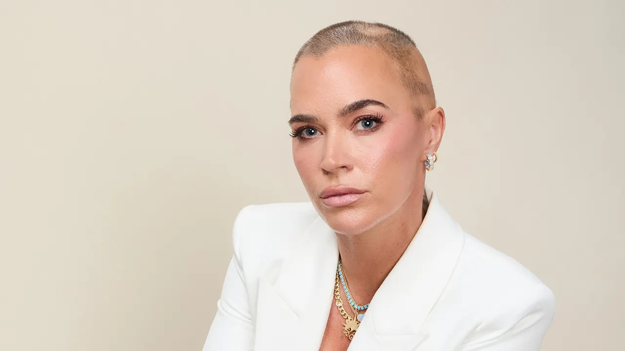 Teddi Mellencamp struggles with speech following cancer treatment
