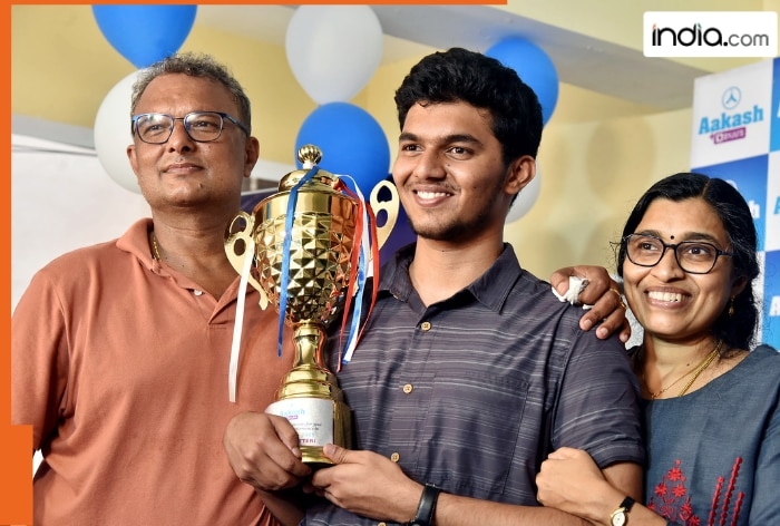 Amazing! Meet Mrinal Kutteri who scored full 720/720 in NEET and 99.9% in JEE by NOT just studying but by watching...