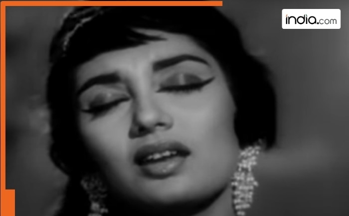 This Lata Mangeshkar song was rejected by director, actor; later, director picked up his shoe to hit… today, it is one of Bollywood's most iconic songs; It is…