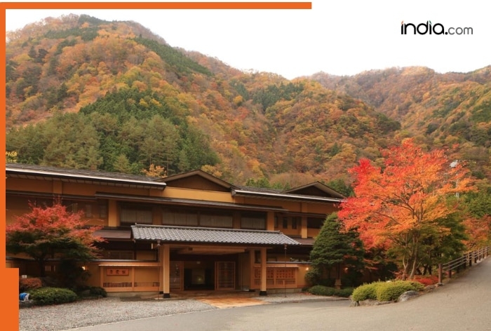 World's oldest hotel, managed by same family for 52 generations, its name is..., located in...