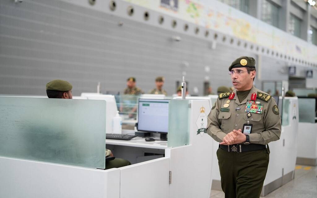 الجوازات السعودية تؤكد جاهزية جميع المنافذ لإنهاء إجراءات مغادرة ضيوف الرحمن
