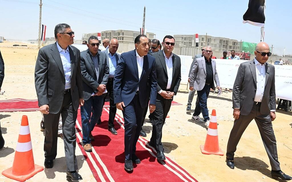 وزير: الانتهاء من تقنين أراضي توسعات "زايد الجديدة" وضخ المياه بالخط الرئيسي