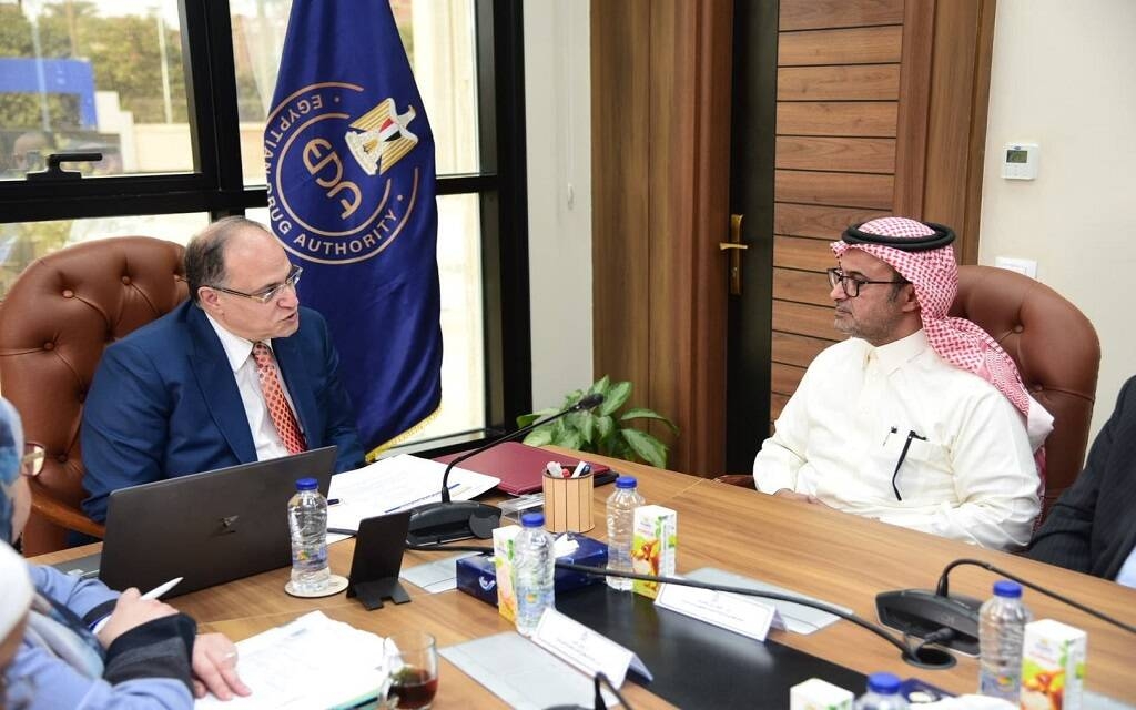 مصر تبحث التعاون بتطوير استراتيجيات تسعير المنتجات الدوائية مع "سبيماكو"