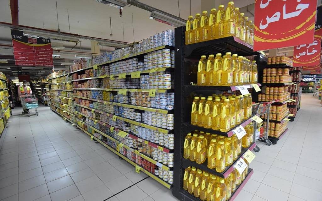 إنفاق المستهلكين بالسعودية عبر عمليات نقاط البيع يتراجع 15% خلال أسبوع