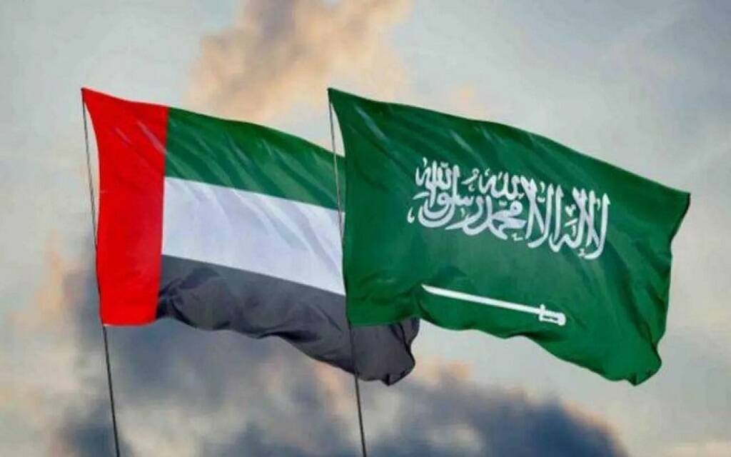 اتصال هاتفي بين وزيري خارجية السعودية والإمارات لبحث العلاقات الثنائية