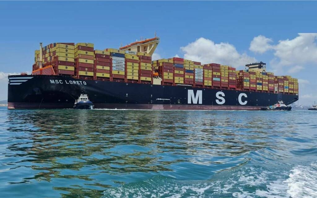 مصر.. "دمياط لتداول الحاويات" توقع برتوكول تعاون مع خط الملاحة العالمي "MSC"