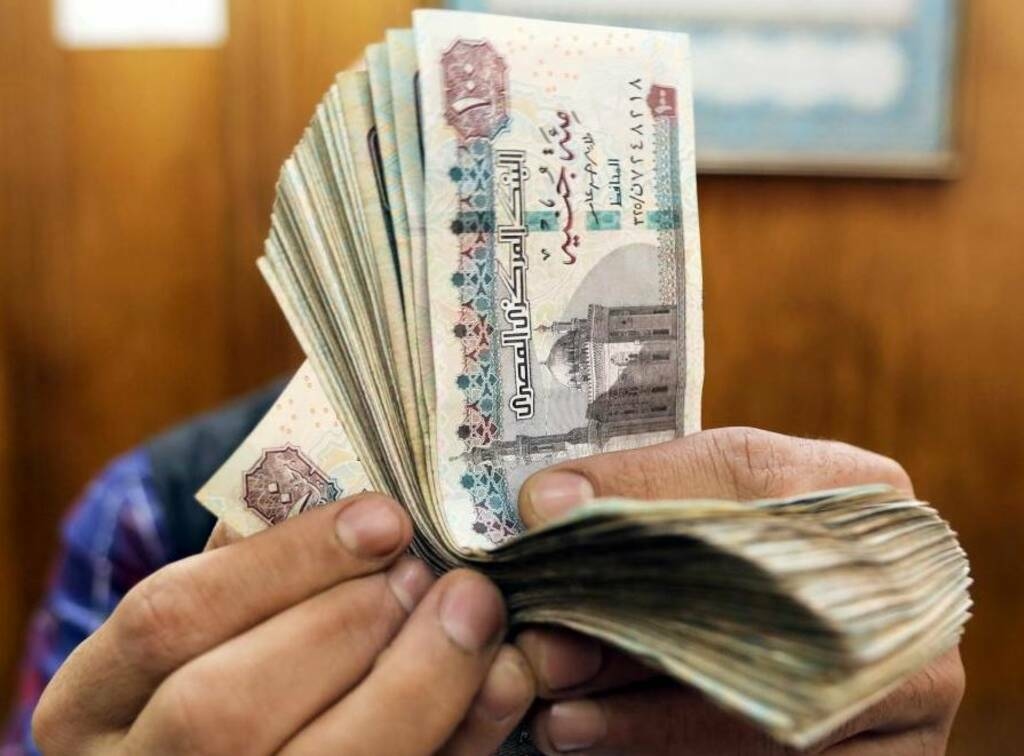 رغم تراجع العائد.. شهادات الادخار في مصر تجذب 226.8 مليار جنيه خلال شهرين