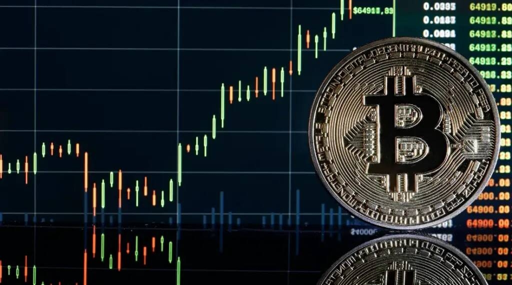 بتكوين تتجاوز 120 ألف دولار لأول مرة في تاريخها
