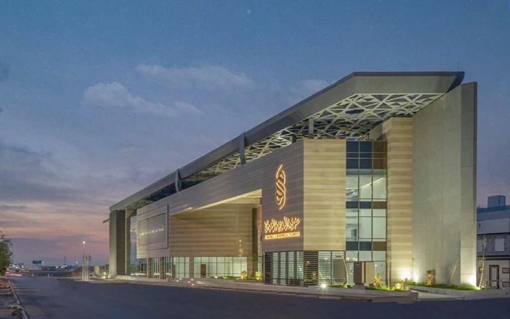 تقرير: عدد أجهزة نقاط البيع بالمدينة المنورة يقفز 130% خلال 4 سنوات