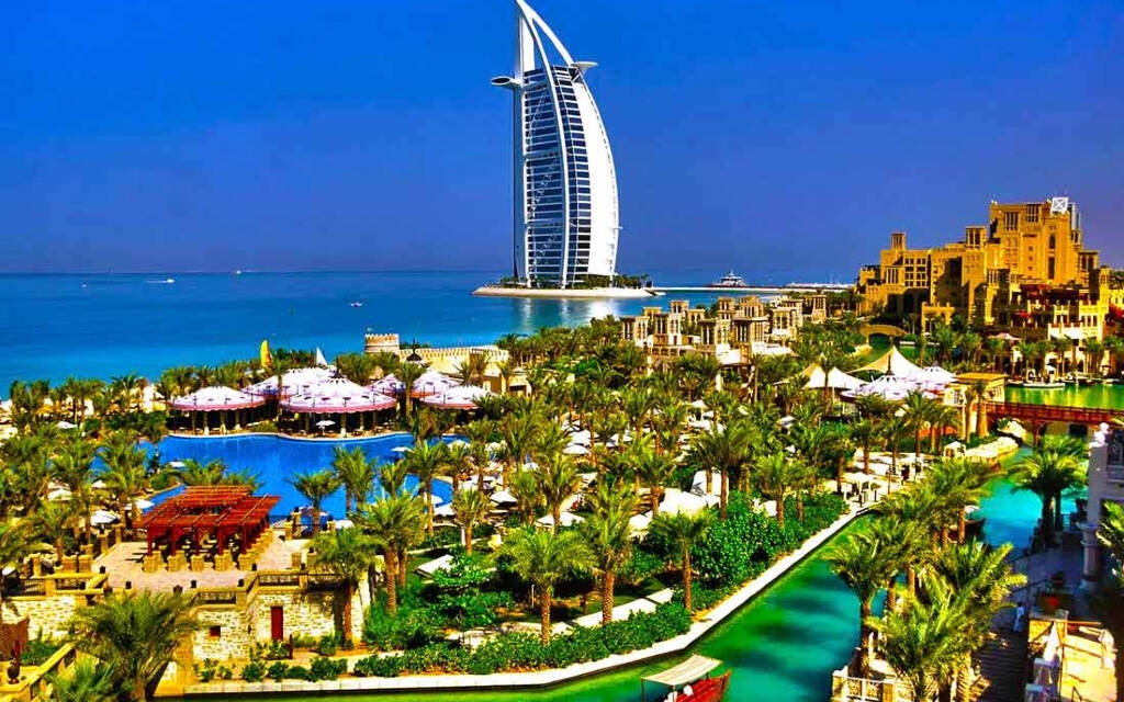 13.5 مليار درهم عائدات قطاع الضيافة بالإمارات في الربع الأول 2025