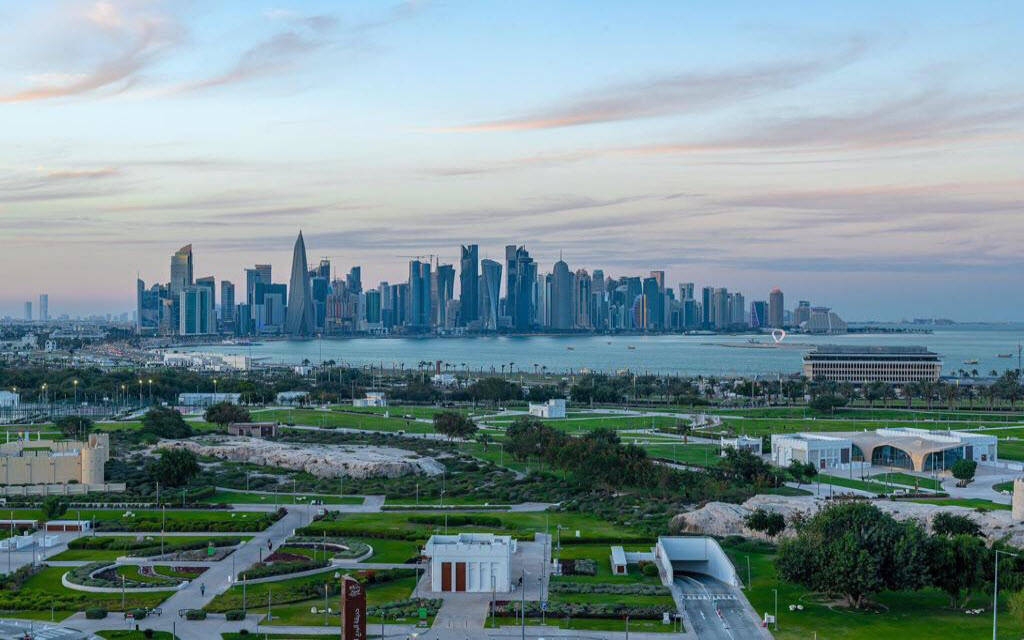 البنك الدولي يتوقع استقرار نمو اقتصاد قطر قبل التسارع في عامي 2026 و2027