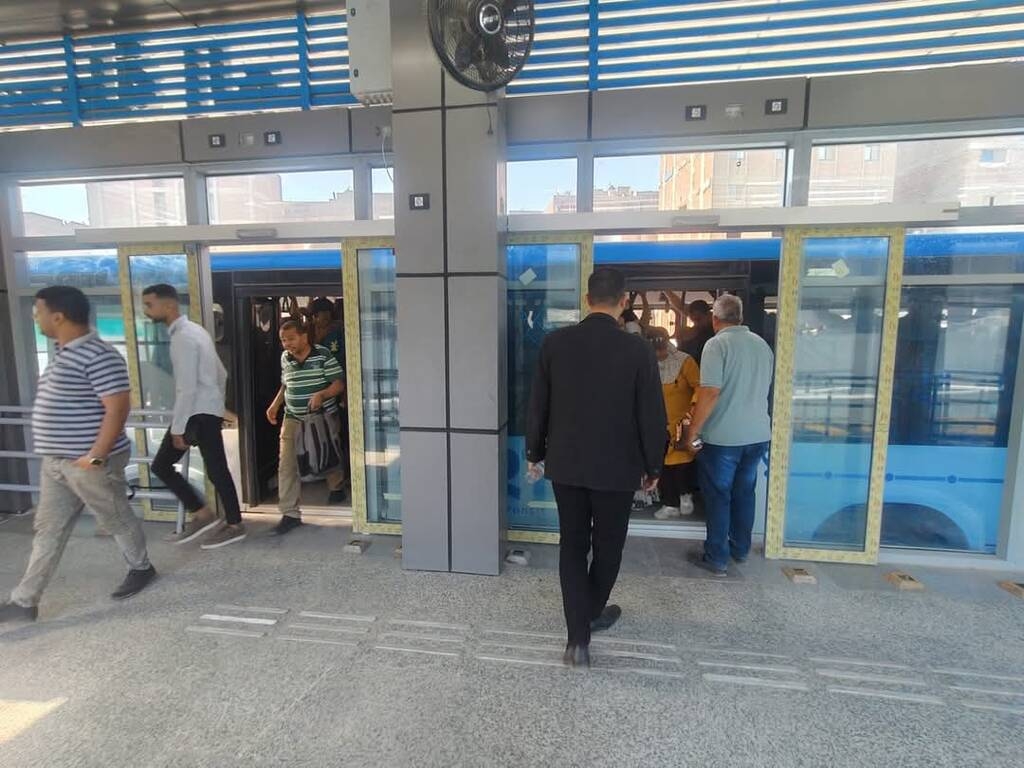 النقل المصرية تعلن بدء التشغيل التجريبي للمرحلة الأولى من مشروع الأتوبيس الترددي