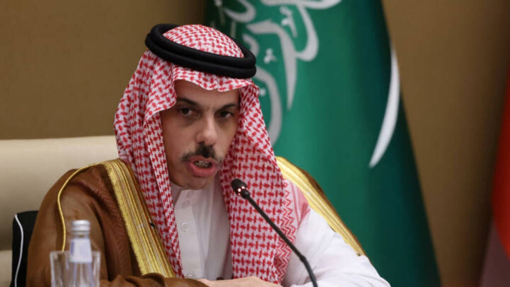 وزير الخارجية يتلقى اتصالاً هاتفياً من المبعوث الأمريكي إلى سوريا