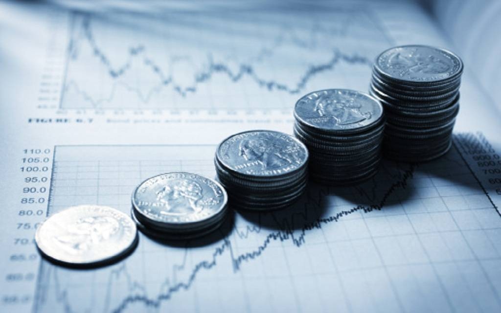 رئيس شعبة الأجهزة الكهربائية يؤكد أهمية جذب استثمارات بمنطقة رأس الحكمة