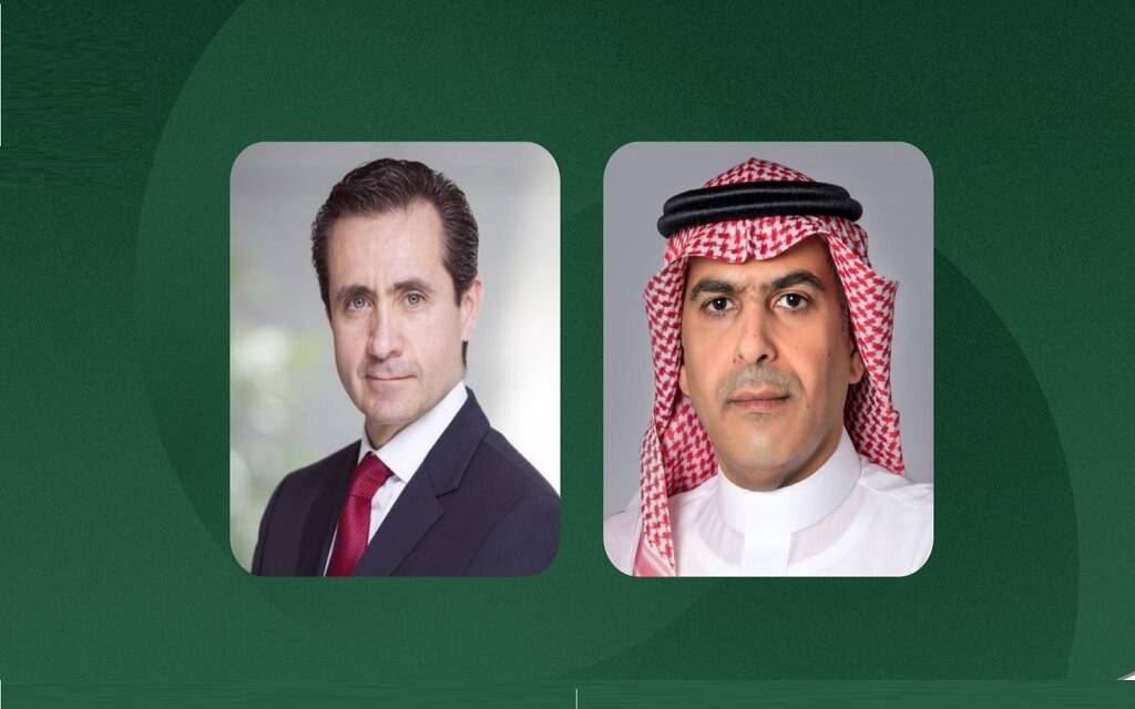 محافظ "ساما" يبحث مع مدير الخزينة في البنك الدولي مستجدات الاقتصاد العالمي