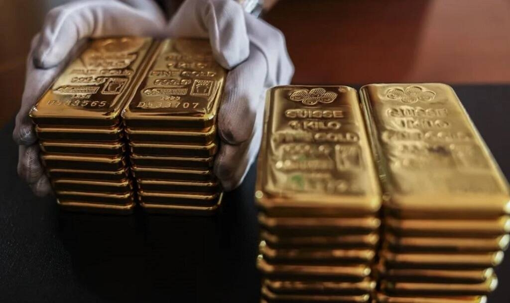 انخفاض أسعار الذهب مع تراجع جاذبية الملاذ الآمن والمحادثات التجارية