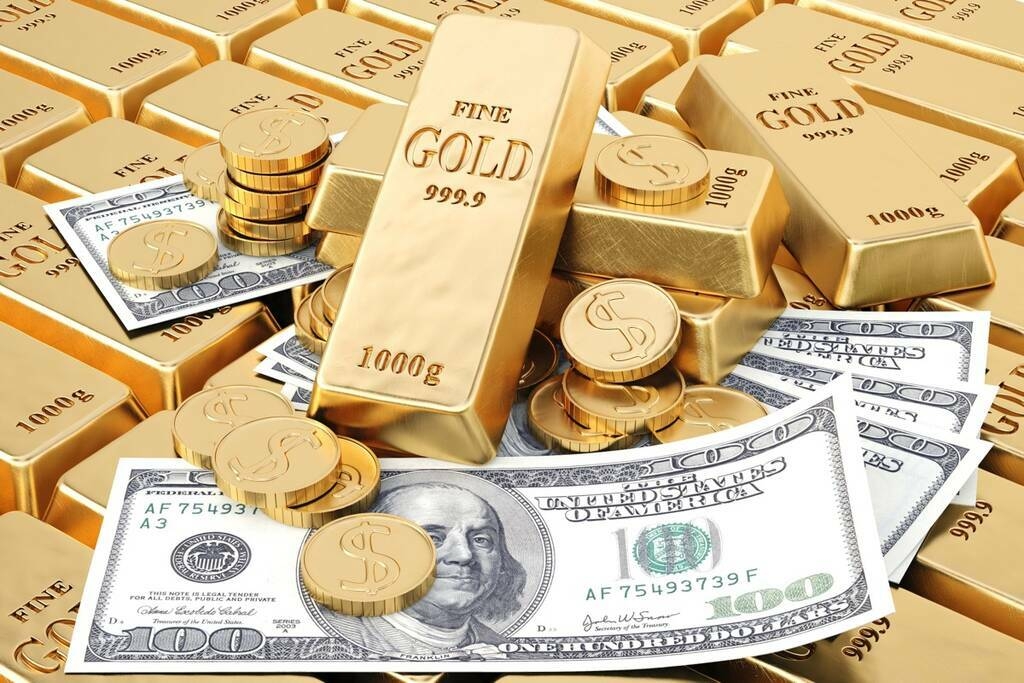 خسائر أسبوعية وشهرية للذهب وسط صعود الدولار وتصريحات ترامب عن صفقة غزة
