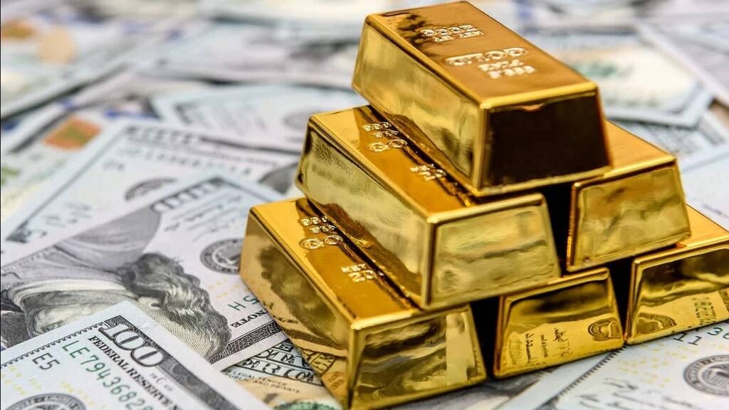 الذهب يواصل الصعود للجلسة الثالثة مدعومًا بضعف الدولار