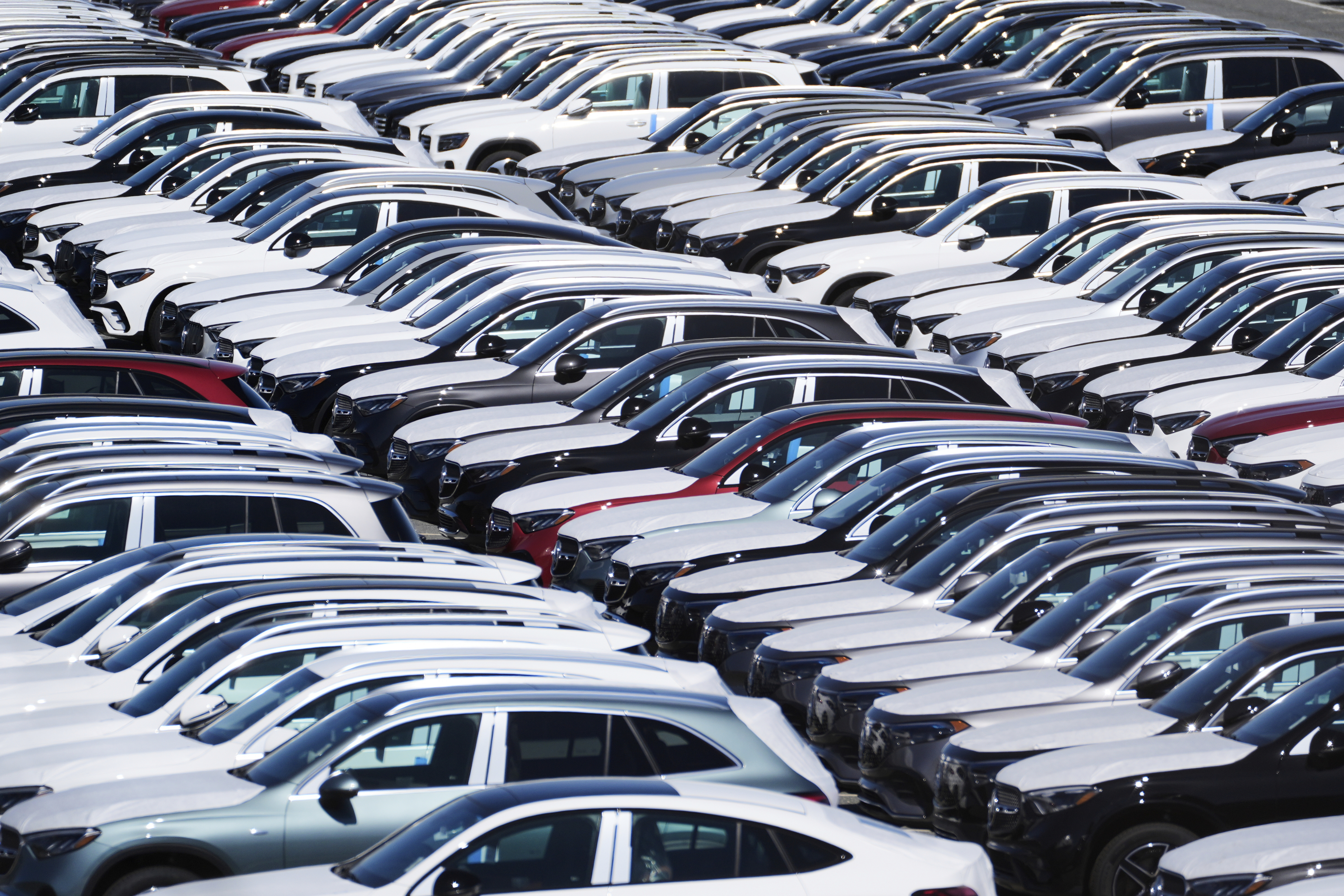 Trump's Tariff Pause Didn't End the Trade War. Global Auto Makers Are Worried.