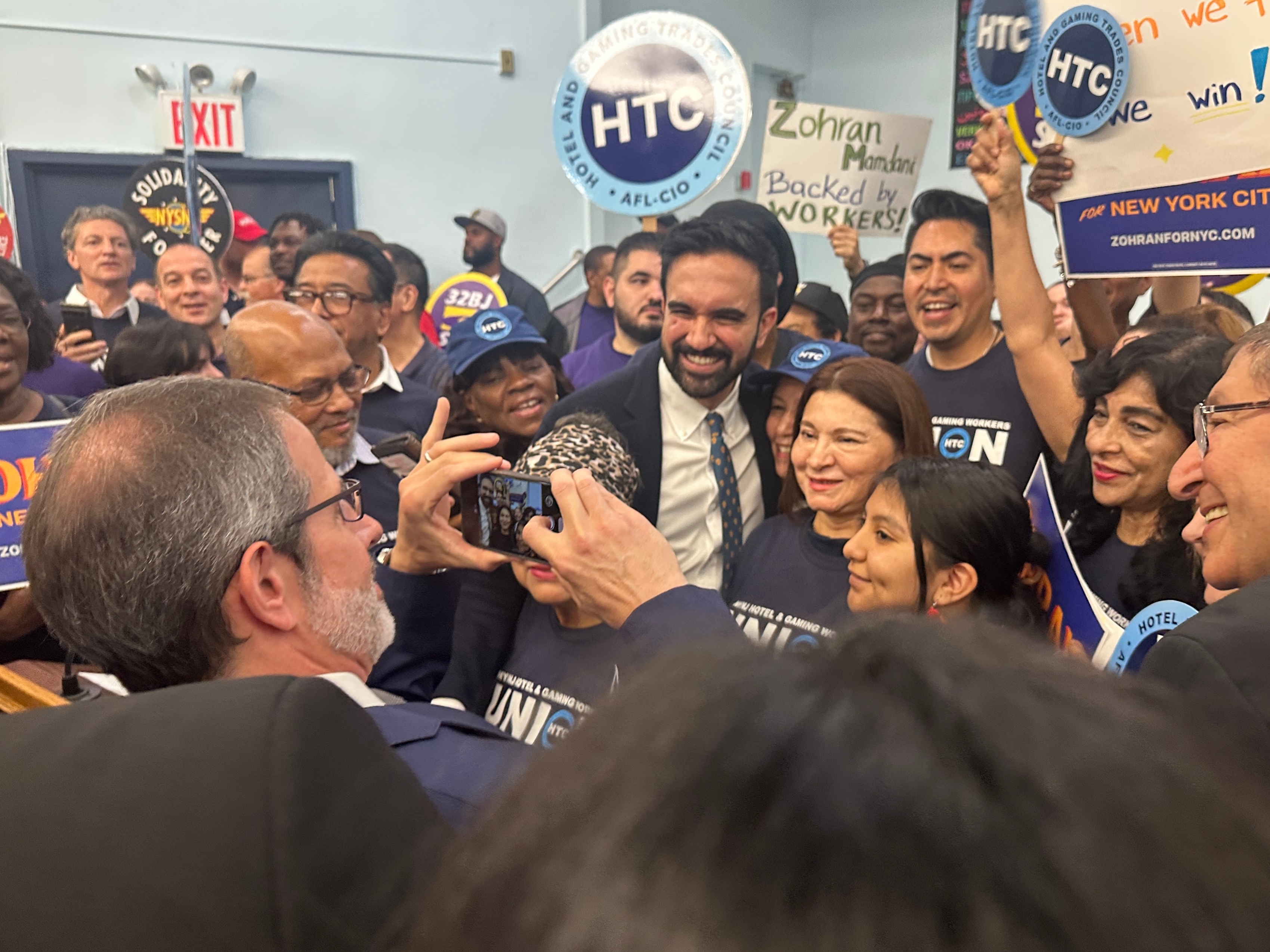 ‘It's time': Progressives pressure top Democrats to back Mamdani