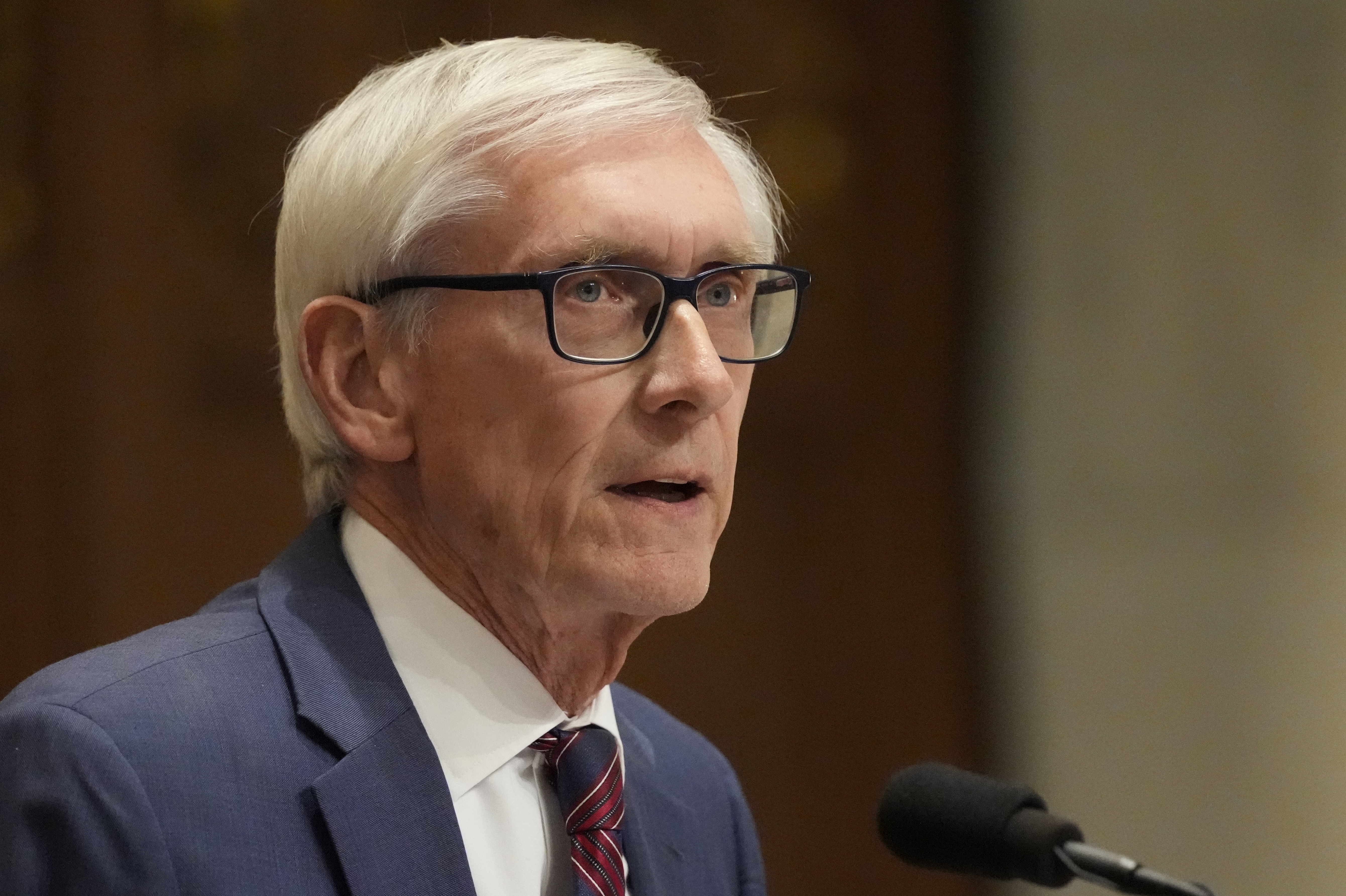 Wisconsin governor can lock in 400-year school funding increase using a veto, court says