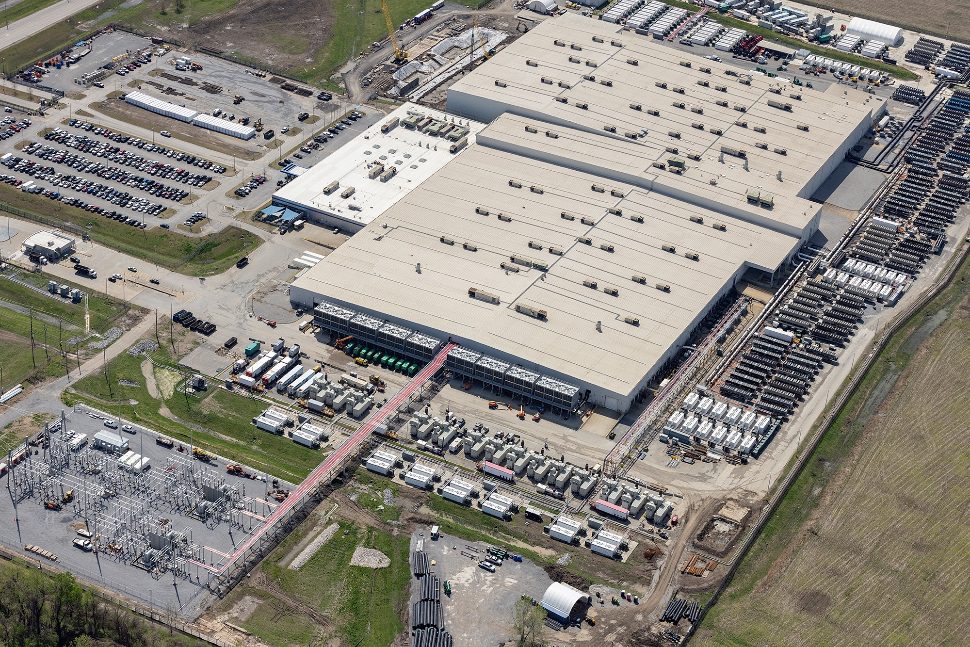 Elon Musk's xAI in Memphis: 35 gas turbines, no air pollution permits