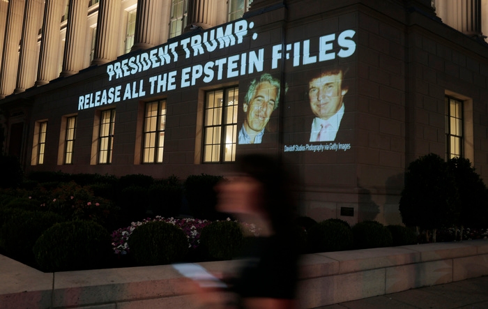 Epstein's shadow reaches Illinois