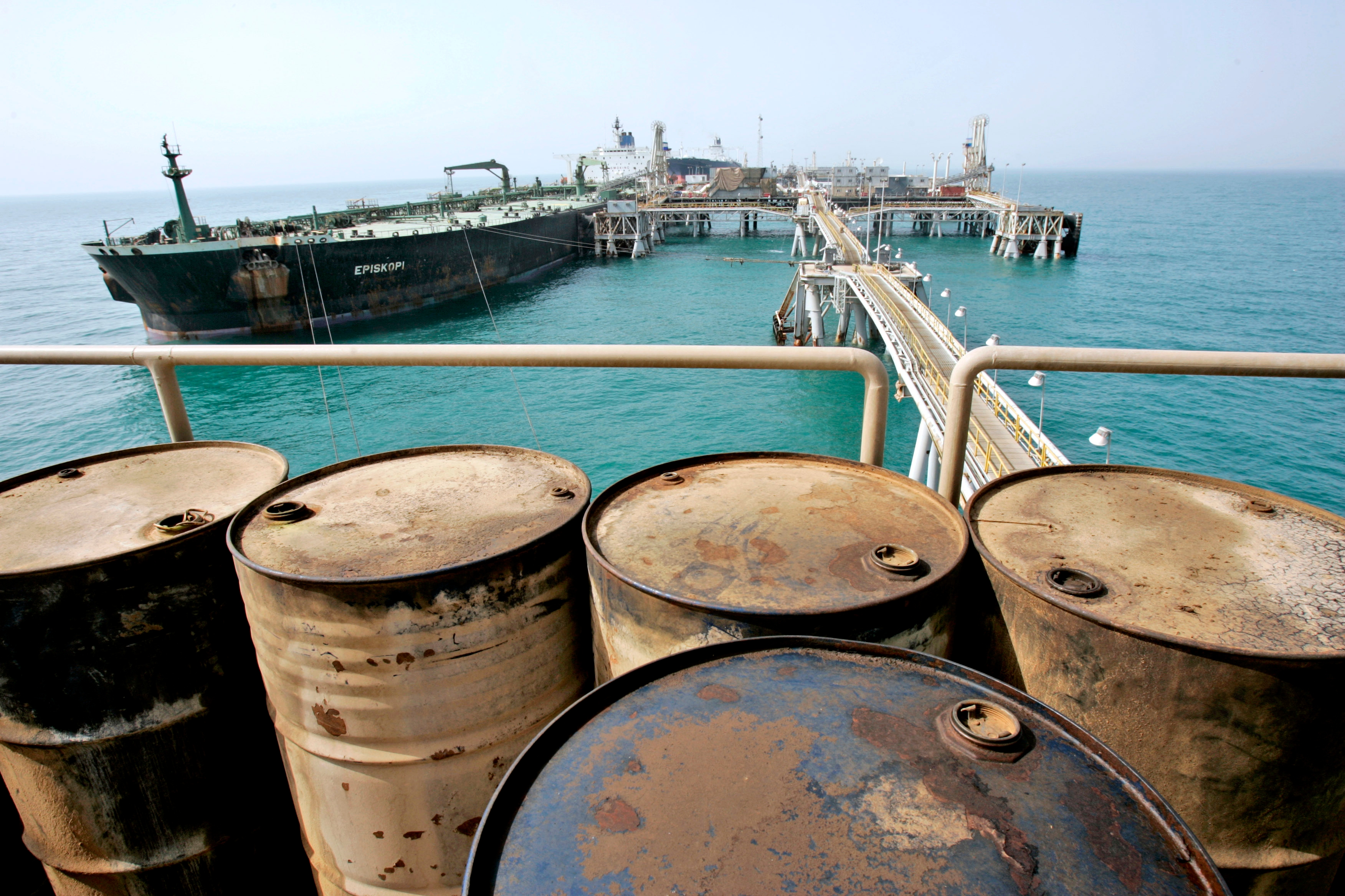 Oil prices jump as market awaits Iran response to attacks