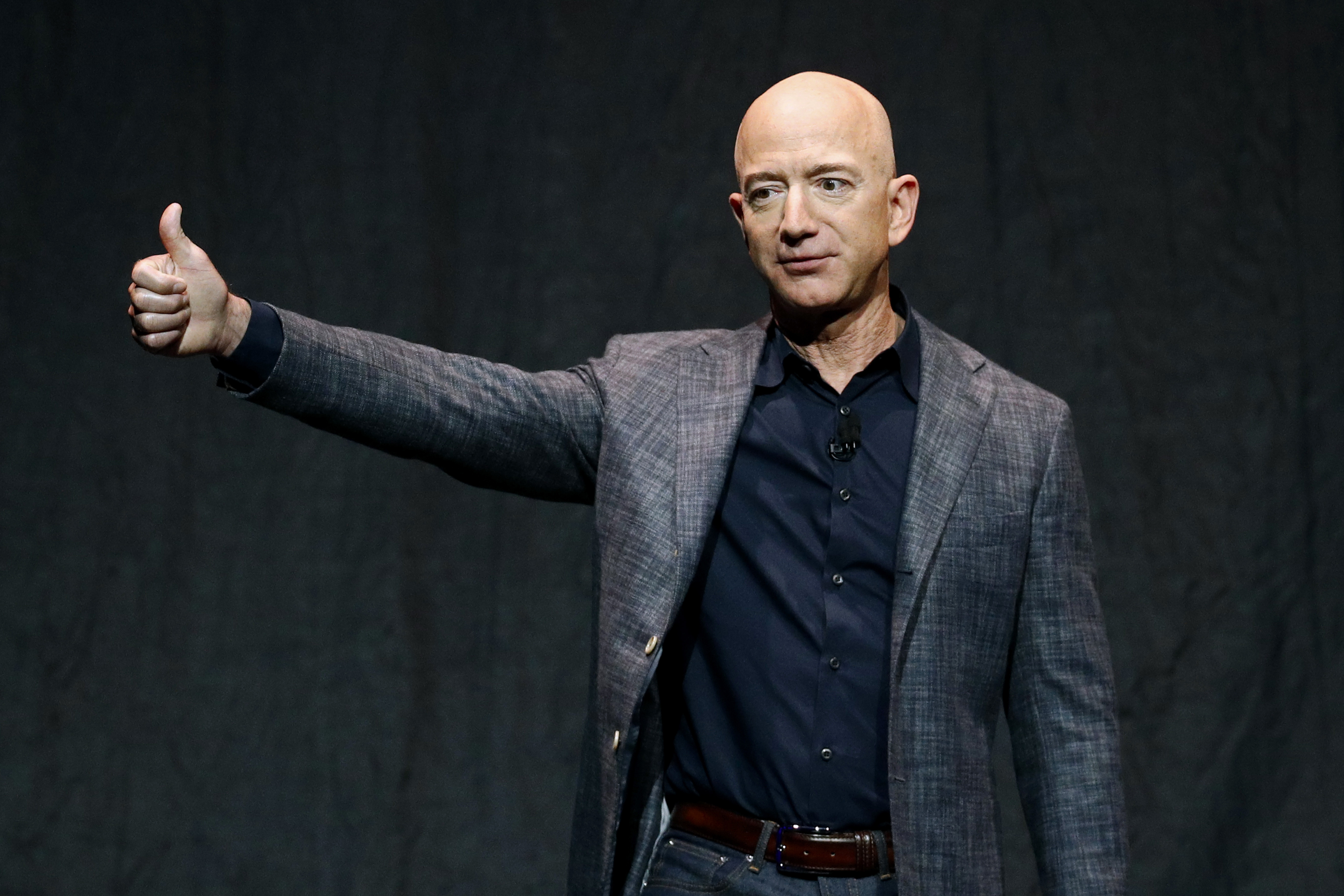 Dying in Darkness: Jeff Bezos Turns Out the Lights in the Washington Post's Opinion Section