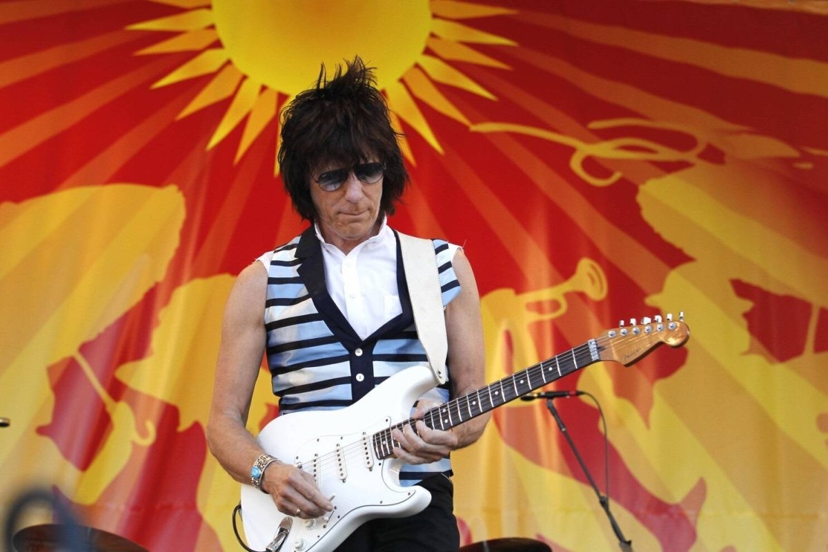 Jeff Beck Was One of Rock's Greatest Guitarists. Now His Instruments are Up For Auction