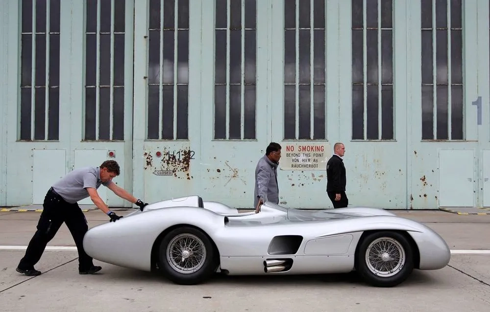 Mercedes 1955 ‘Streamliner' Set to Smash F1 Record at Auction