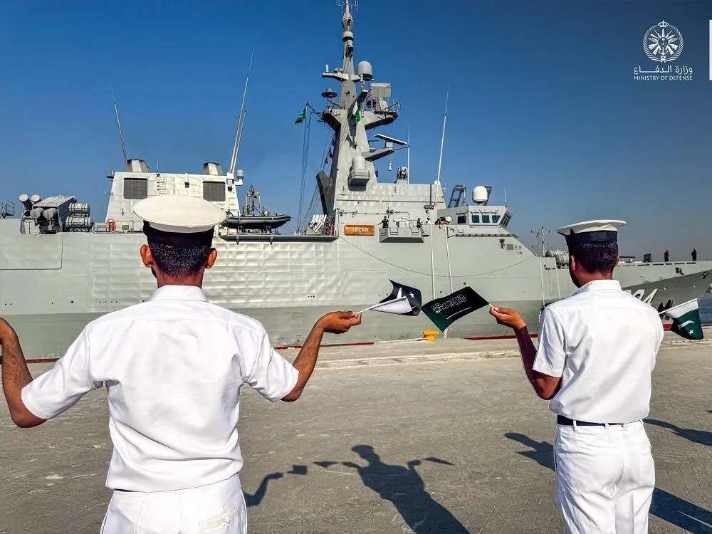 Saudi Navy Participates in 'Naseem Al Bahr 15' Exercise with Pakistan