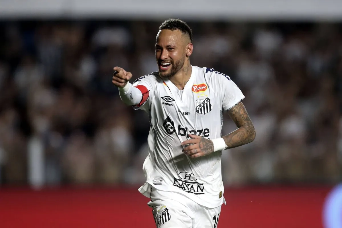 Neymar Scores his 1st Goal since Returning to Santos in Brazil