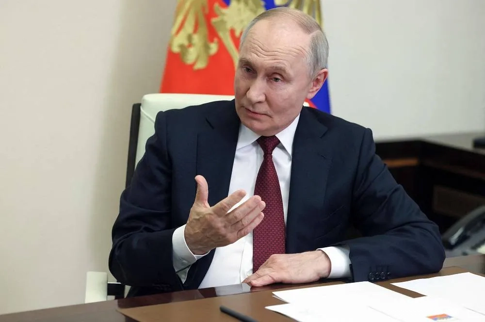 Putin Says Europe Is Needed in Ukraine Talks, but Suggests Deal Still Distant