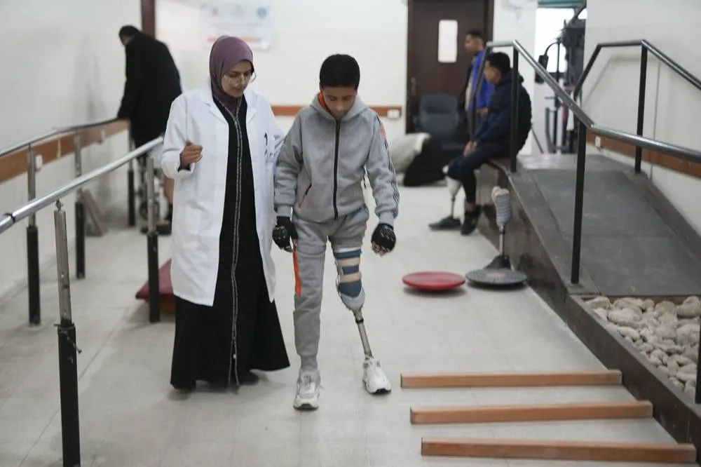Gaza's Child Amputees Struggle with Recovery, Especially after Israel's Cutoff of Aid