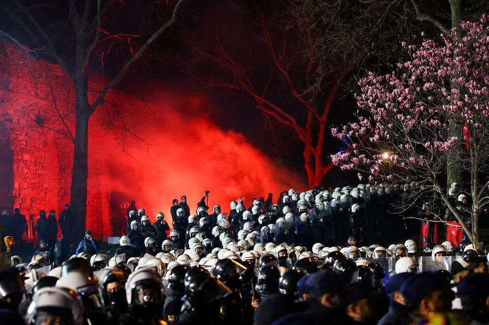 Türkiye Protesters Defiant Despite Mass Arrests