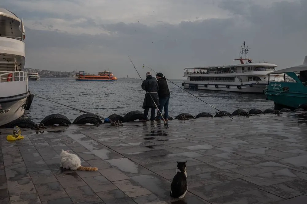 Turkish Companies ‘Paying the Bill' as Political Crisis Roils Economy