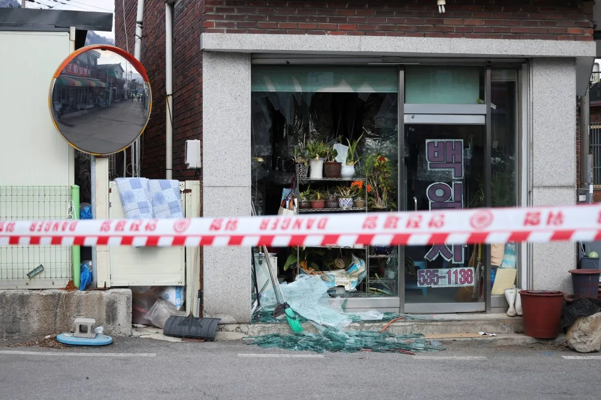 South Korea Air Force Jets Accidentally Drop Bombs on Homes, 15 Injured