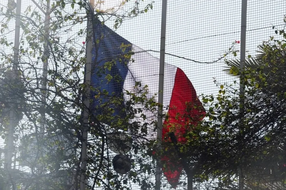 Discovery of World War 2 Bomb near Major Paris Train Station Disrupts Services