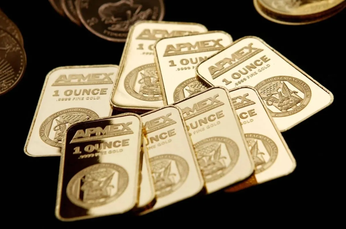 تصاعد الحرب التجارية يُعيد الزخم إلى الذهب ويصعد 3 %