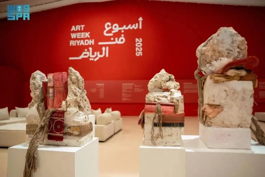 World of Silence: Riyadh Sculpture Exhibition Celebrates Language of Silence