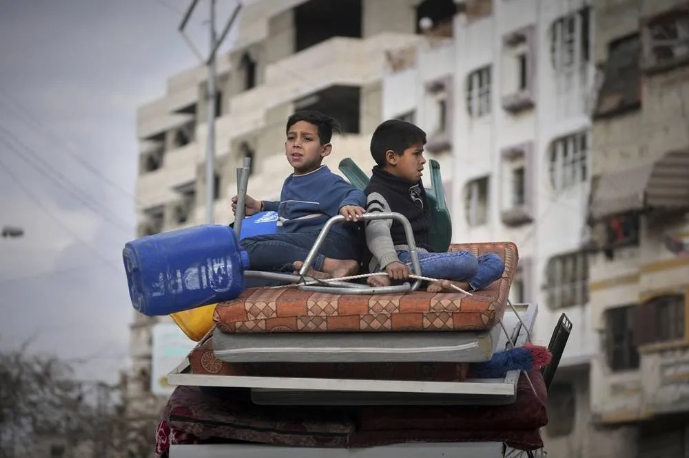 Gazans Struggle to Find Water as Clean Sources Become Increasingly Scarce