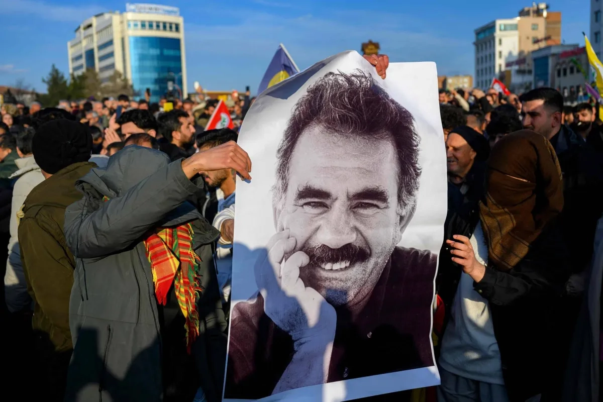 حزب كردي يضغط على حكومة تركيا لإقرار تشريع لإطلاق سراح أوجلان