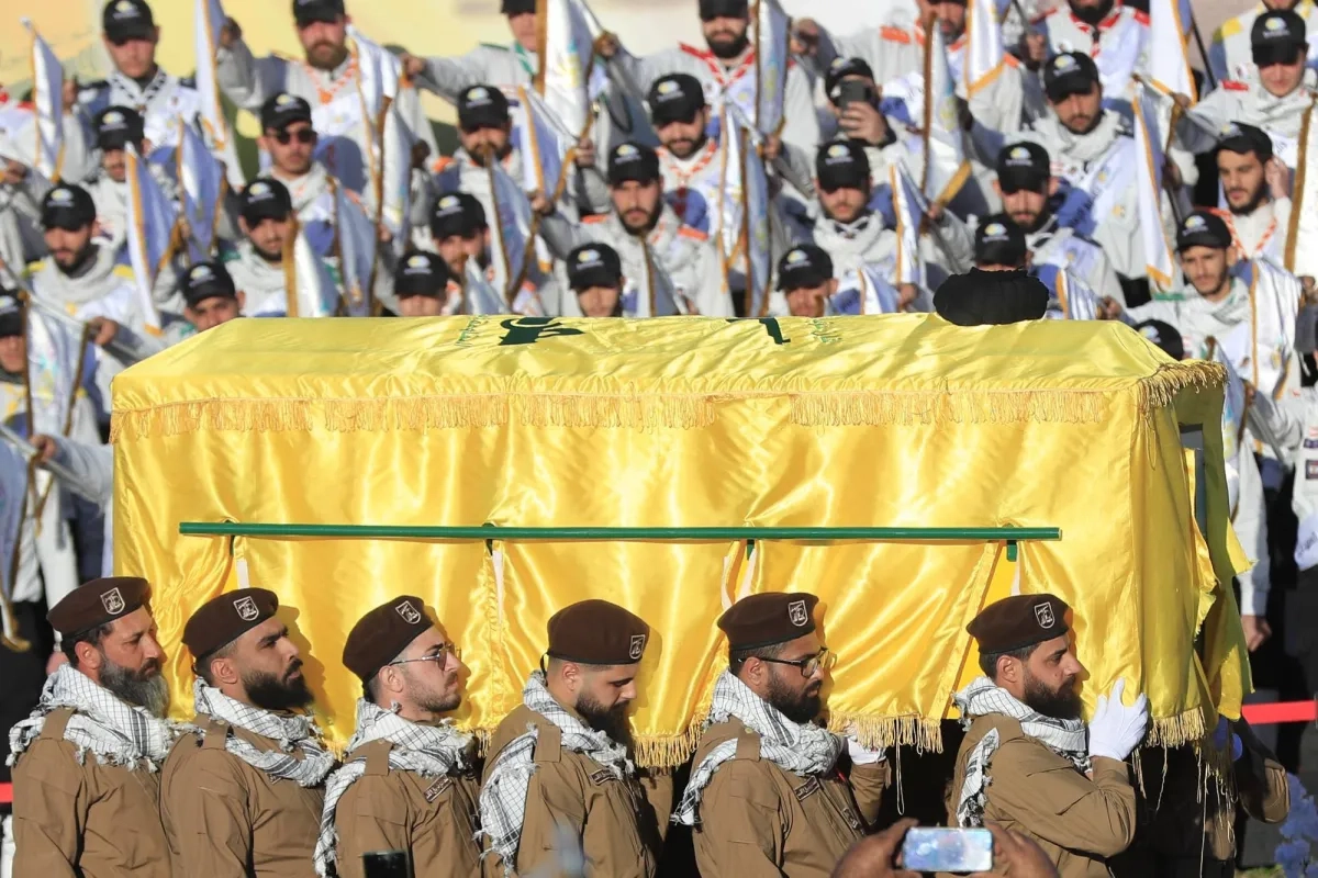 Proposal of Merging Hezbollah Fighters with Lebanese Army Collides with Reality