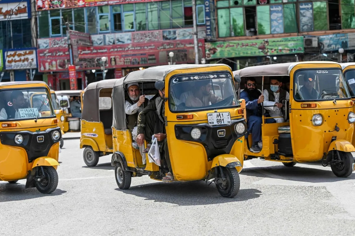 Fleeing Pakistan, Afghans Rebuild from Nothing