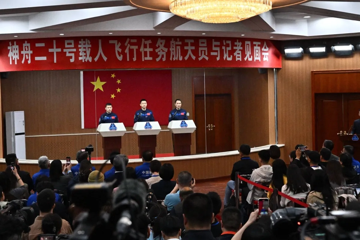 China Reveals New Team of Astronauts for Space Station Launch