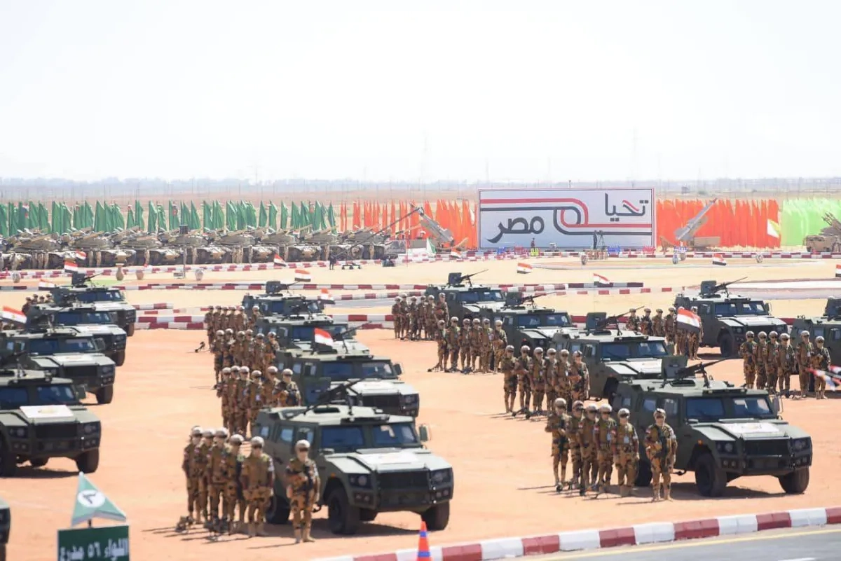 الجيش المصري يؤكد حرصه على تنويع مصادر التسليح