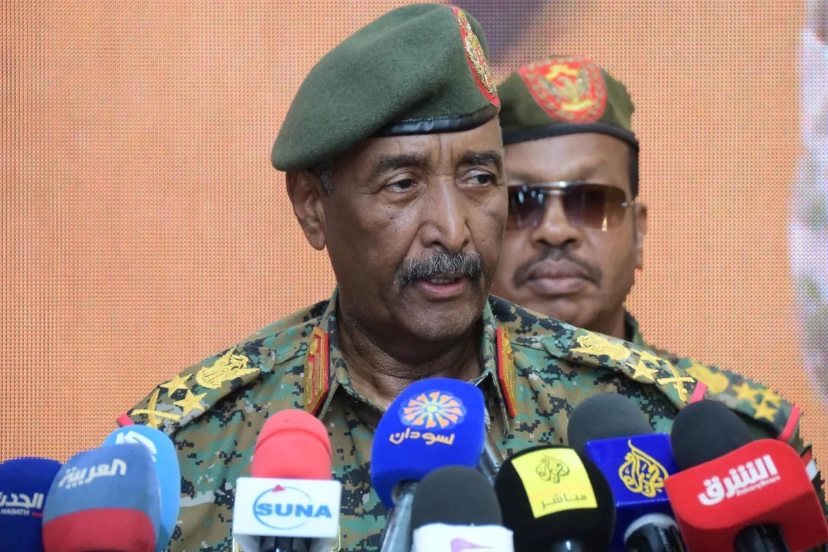 البرهان ينفي دور «إخوان بورتسودان» في التحريض على الحرب