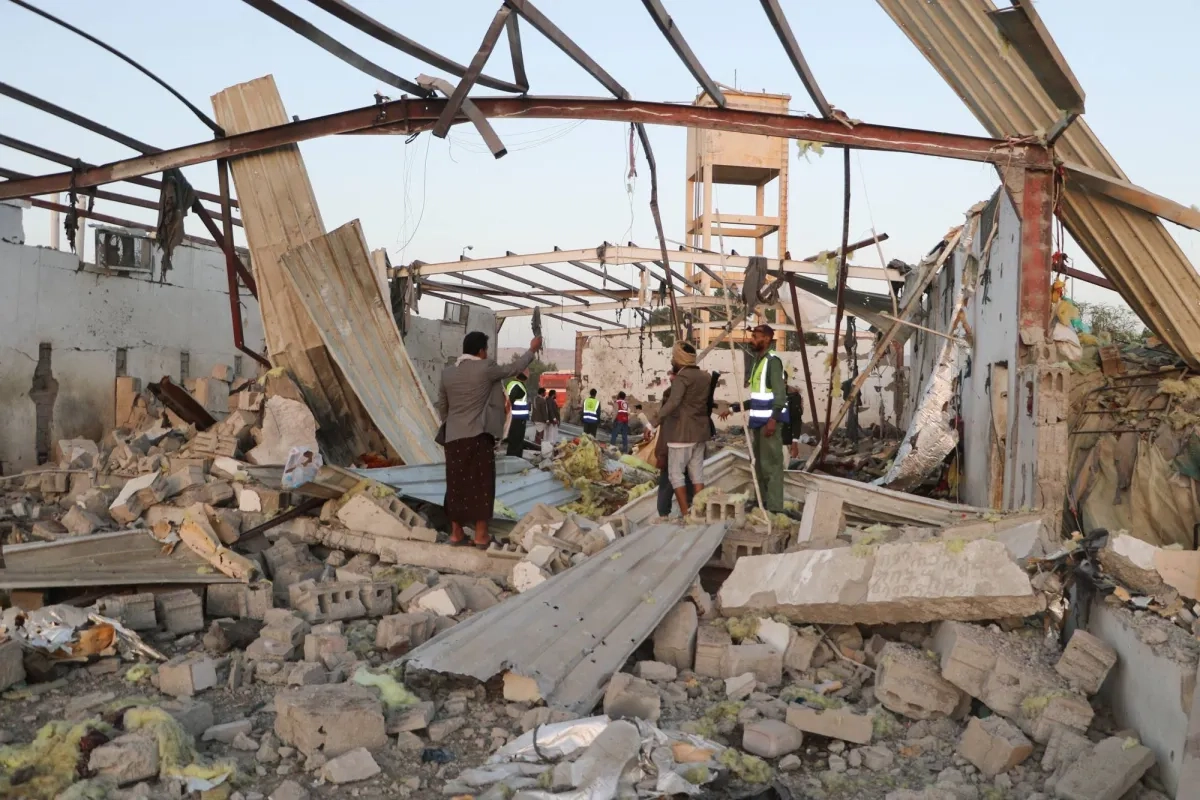 باليستيان حوثيان باتجاه إسرائيل في نهاية الأسبوع السابع من حملة ترمب