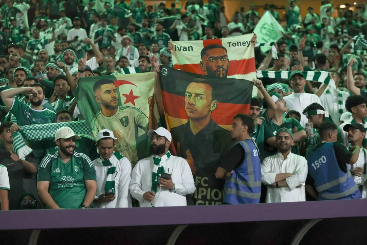 الأهلي و يايلسه... قصة انفصال عاطفي تحولت إلى مشهد بطولي